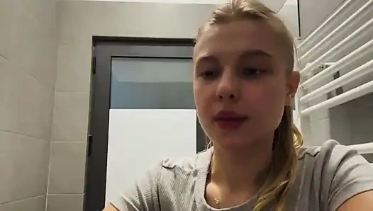 Creampie Pussy. Squirting in Public and Fingering