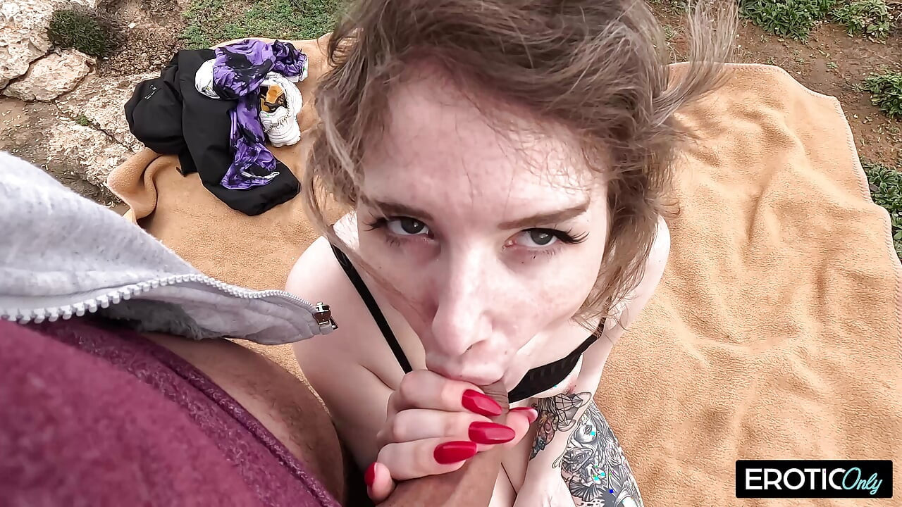 German Teen Fucked Outdoors on Holiday