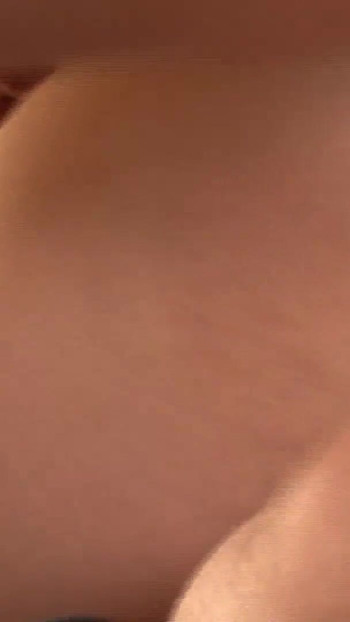 Epic moment from "Zwei dicke Schwaenze fuer das unartige Schulmaedchen"