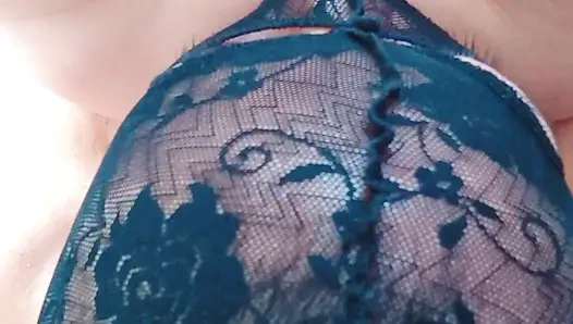 Karım götünü yalamam için beni cezalandırıyor