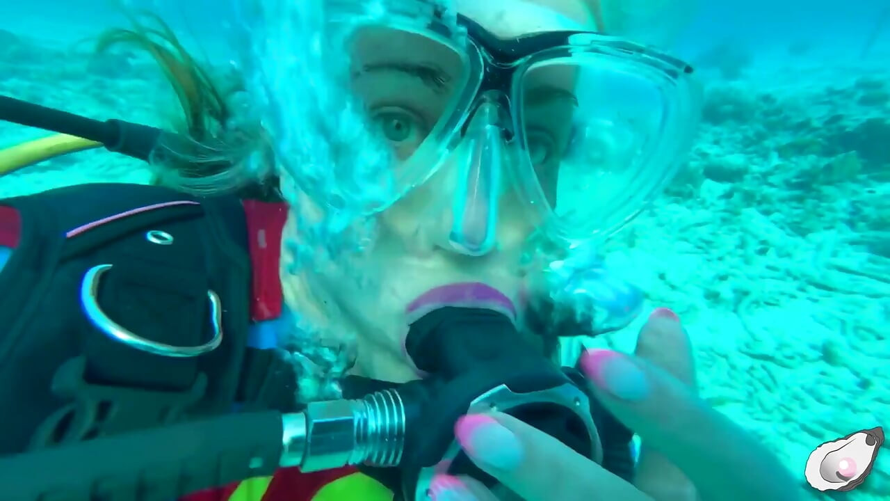 Supergirl Meets the Horniest Octopus in Bonaire