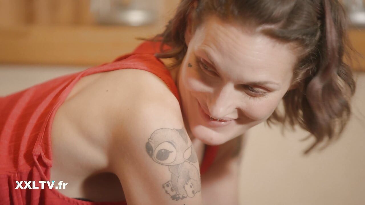 Anal sex in front of friends