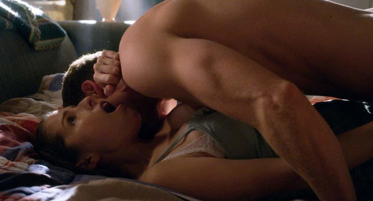Anna Kendrick cena de sexo em scandalplanet.com
