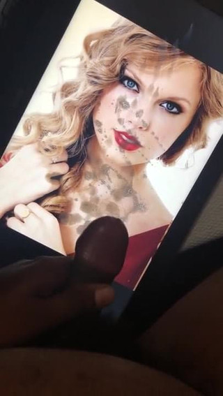 Taylor Swift cu scuipat și spermă tribut! # 1