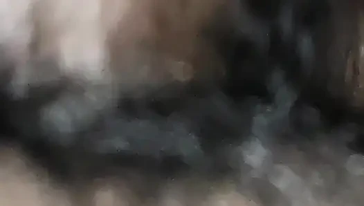 Üvey kız kardeş gırtlağına kadar alıyor ve sikişiyor