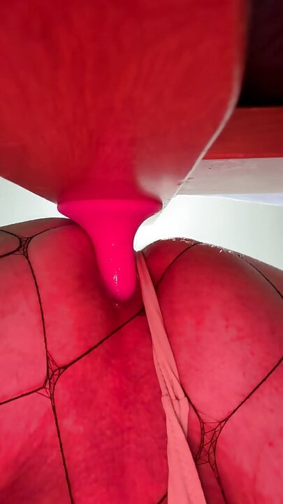 Sissy training small dildo