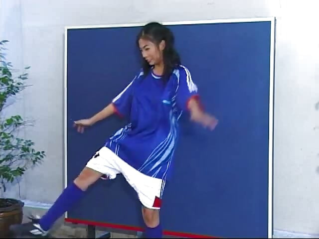 Futbol kızları fotoğraflarını çekiyor