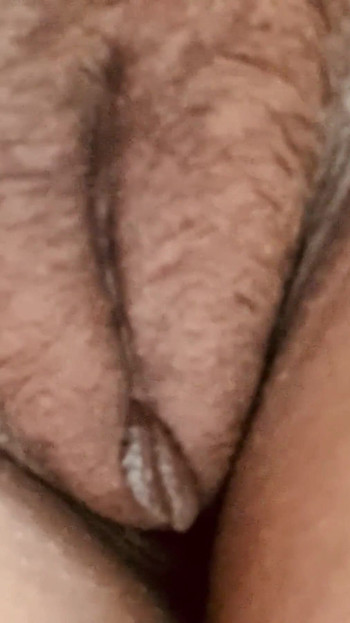 "Kıllı seksi Hintli amcık" dan duygusal an