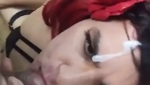Ts oscarina grandeas alır bir yüz