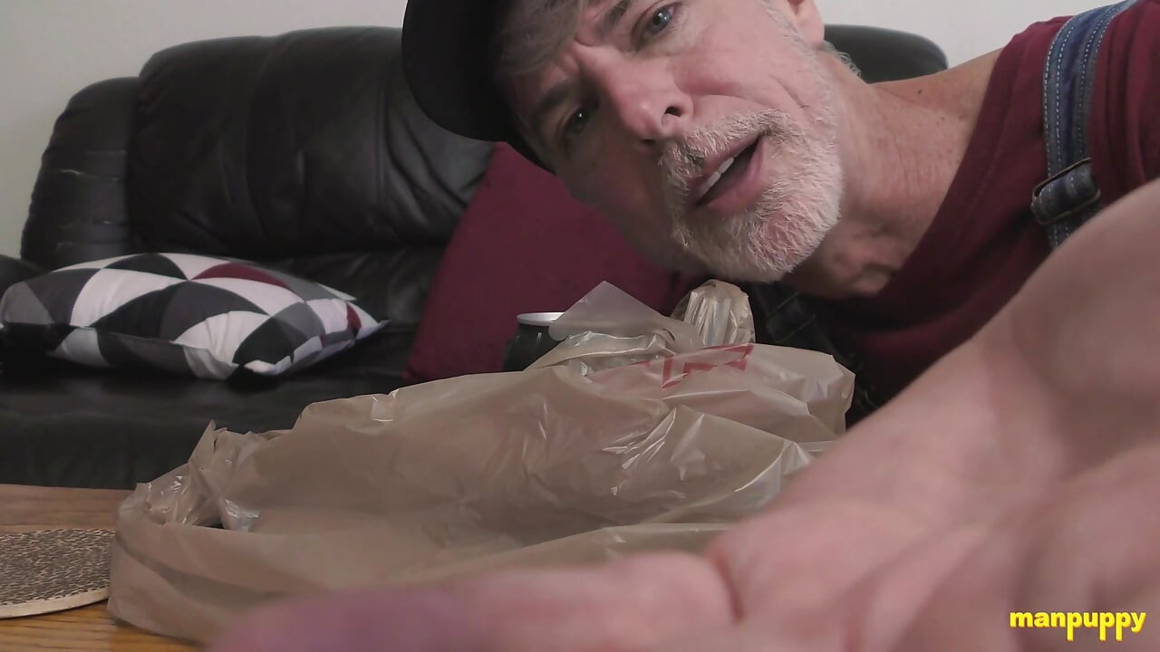 ManPuppy Richard Lennox Squashes Small Squatter in Huge Mishap