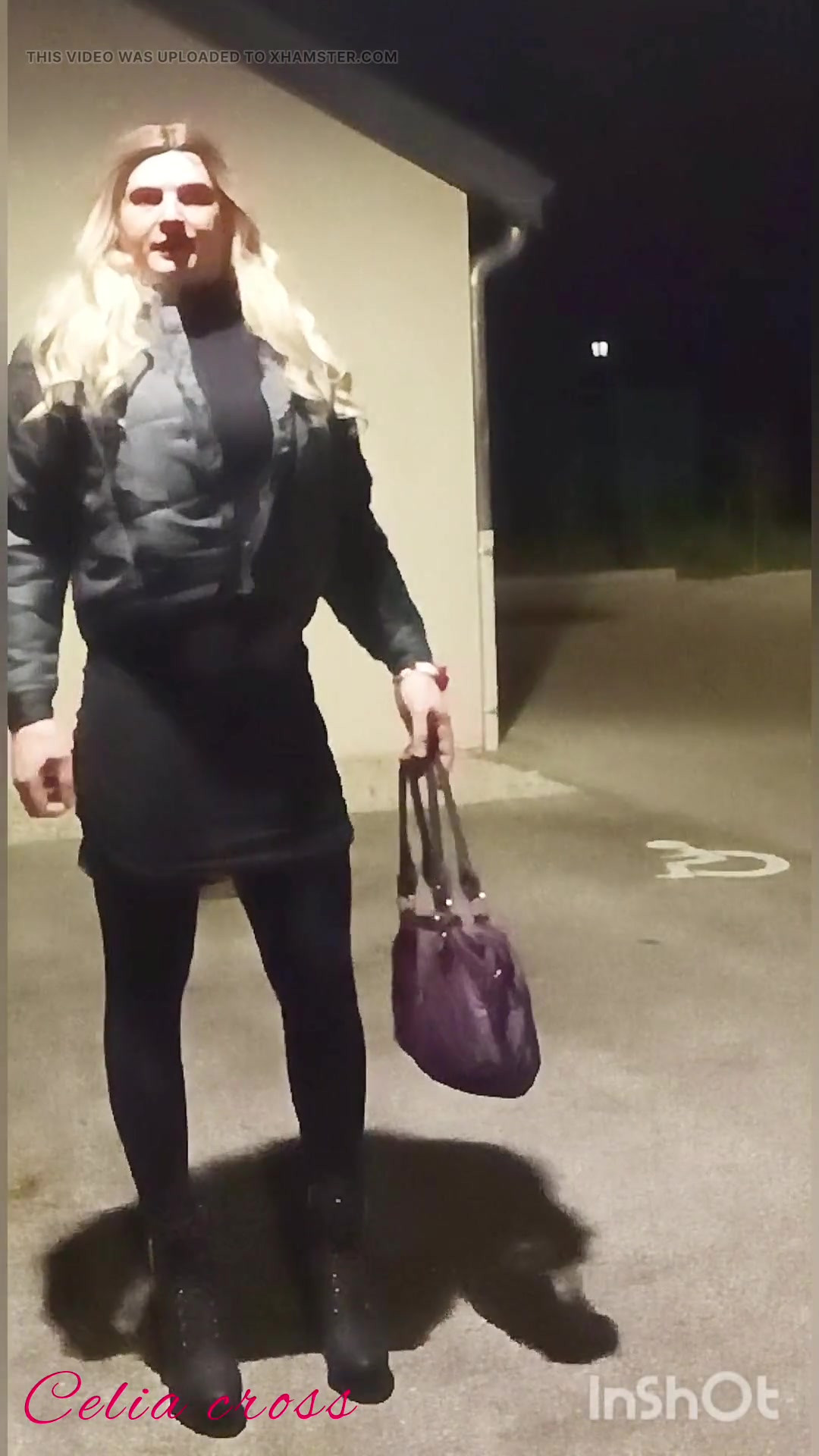 トランス・ベサンソン・セクシー・セリア・クロス