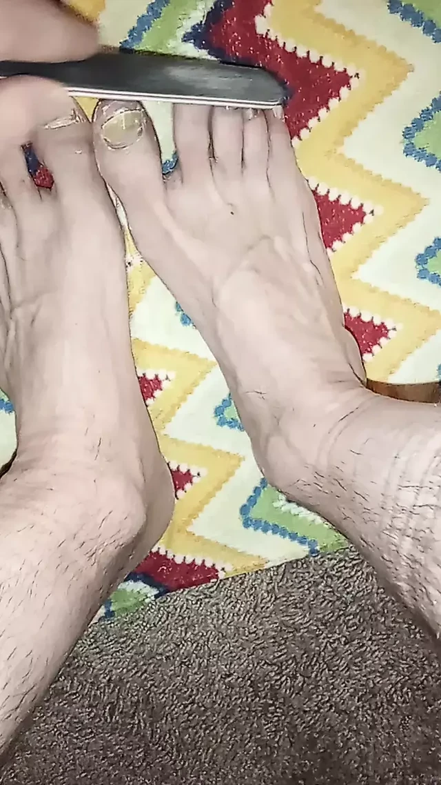 Manicure on my nasty witch feet