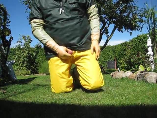 Gummihandsken at home