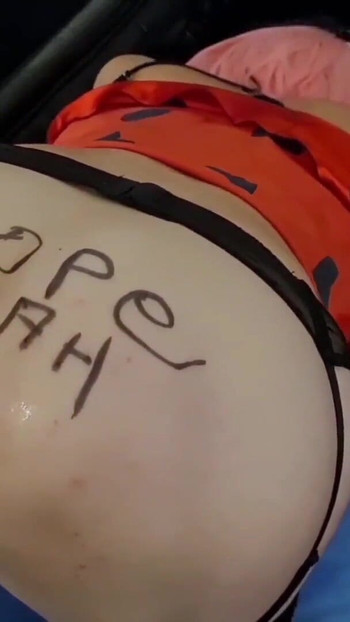 Humillación y fisting profundo | Clip 1