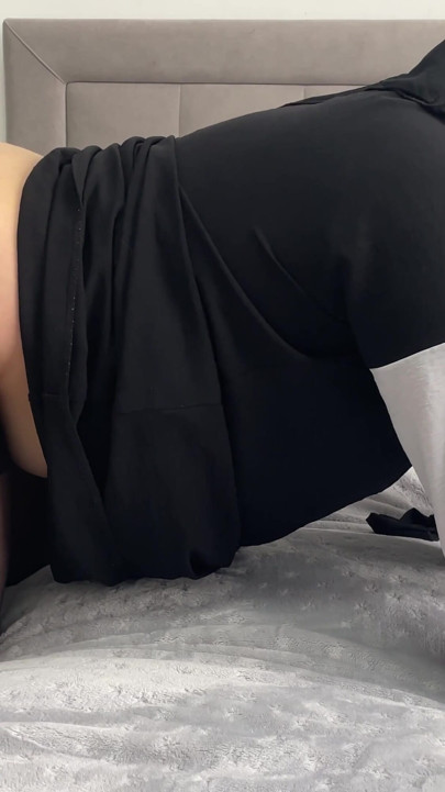 Seksi külotlu çoraplı ateşli üvey anne amına ateşli boşalıyor | Klip 2