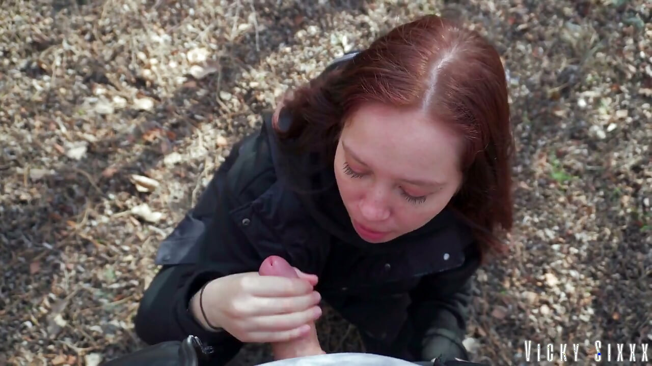 Spring Vacuum Blowjob in Public Park  Cum Swallow Outdoors