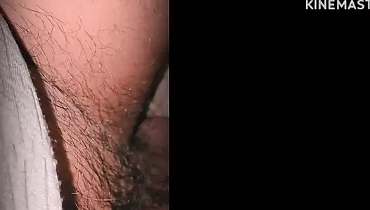 Ablam kızdı, tek kişilik yatağı paylaştık, tam Hintçe ses