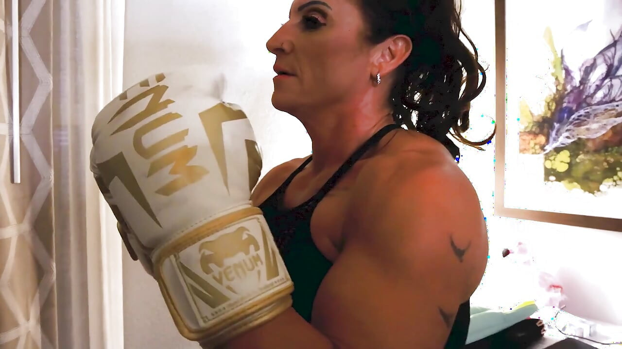 Knockout Boxing Domination: Kandy Vs Sam Stout
