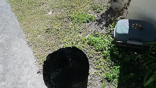 İtaatkar edepsiz ayak yalama özrü