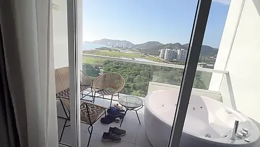 Desperate and Abandoned by Her Boyfriend, a Stranger Offered Her Refuge and Got Fucked as a Thank You