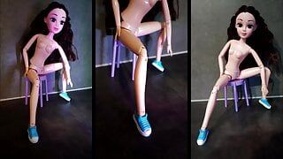 Подтянутая девушка, фотосессия - пластиковая кукла, софткор