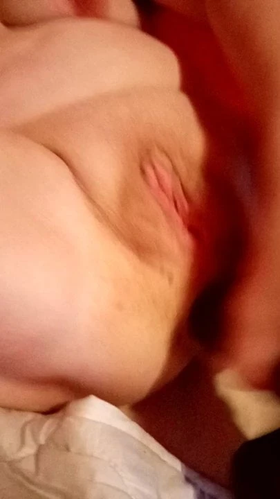 Hot girl Trixie