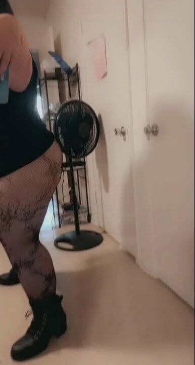 Jiggle jiggle