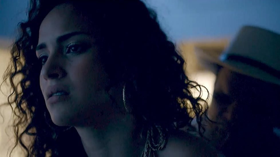 Adria Arjona sexo por trás em narcos scandalplanetcom
