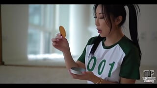 Squid Games "honeycomb" with Chinese Slut Nicole Doshi