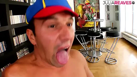 Nach dem abschluss will sie nur ein jahr ficken, inklusive geiler dreier