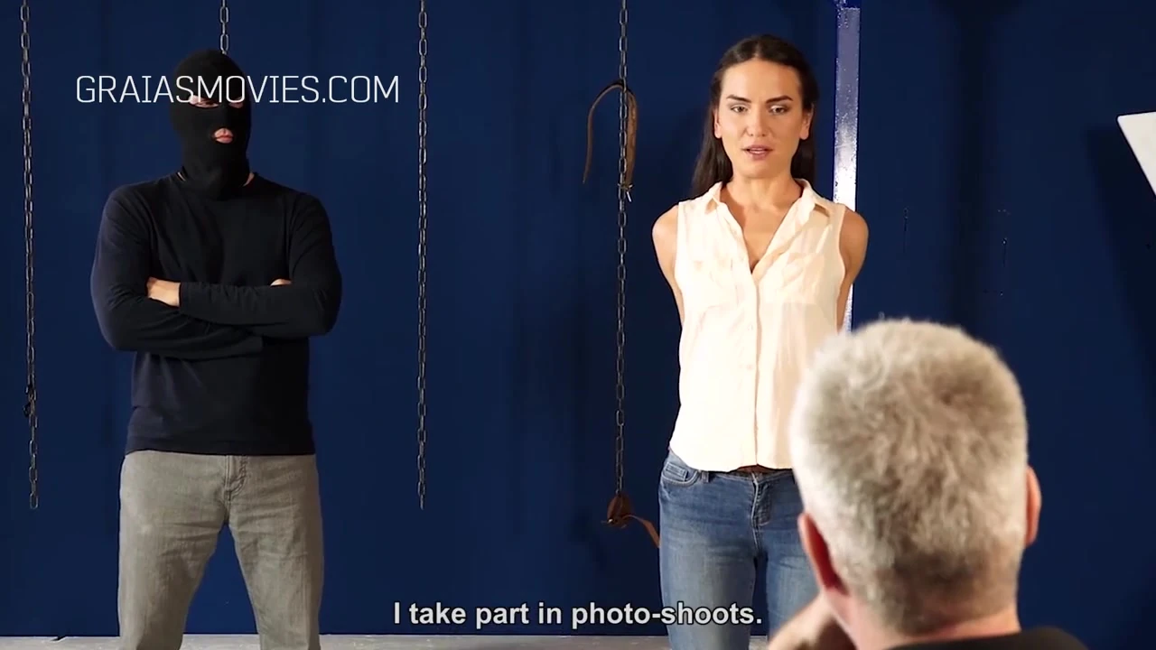 Cunt whipping for young model