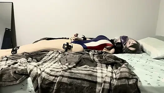 Kigurumi Breathplay Masturbation with Estim