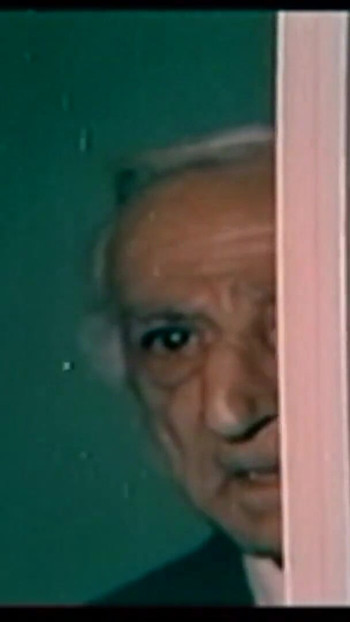 Key moment from "Kadinlar Hamami"