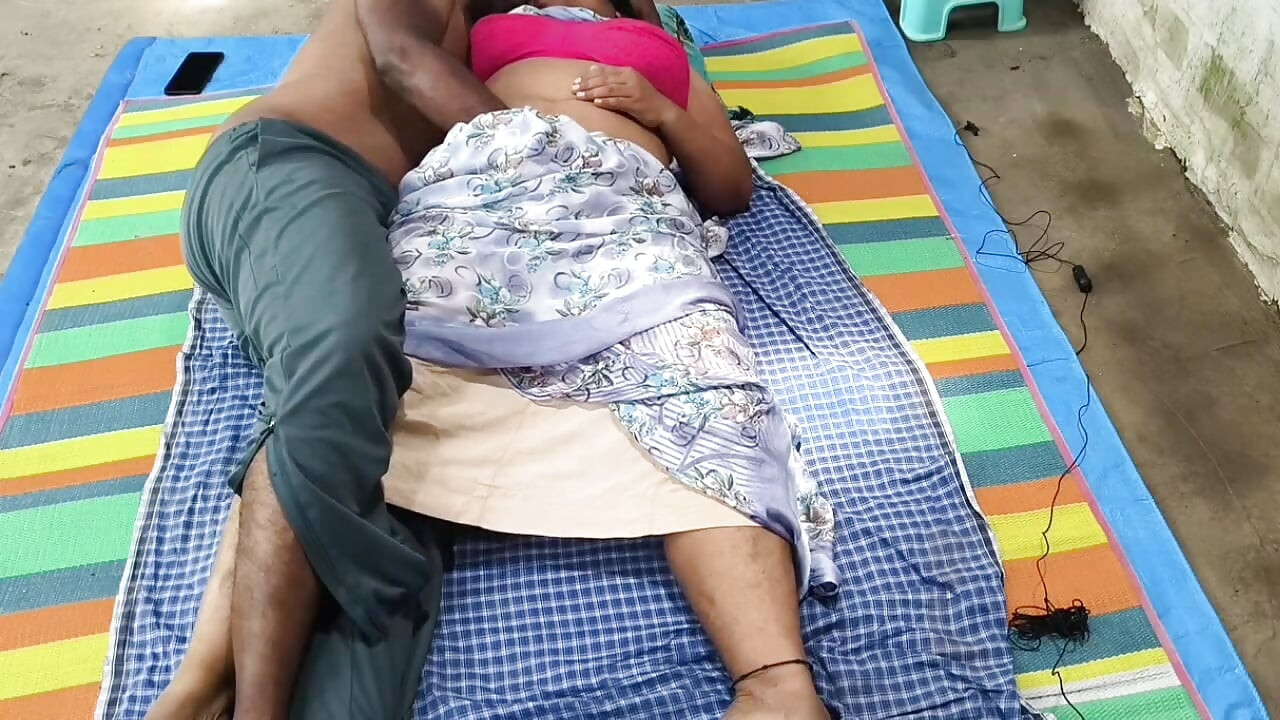 Indisk familj Sex styvmamma med styvson del 1