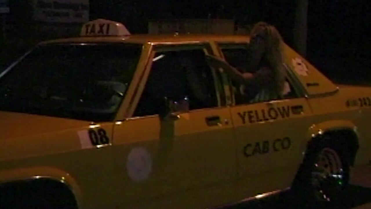 sündige Neugier verliert jede Kontrolle mit jeder Grenze