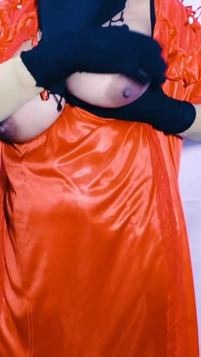 ช่วงเวลาแห่งความสุขของเมียพร้อมคุยสุดเสียว | คลิป 1