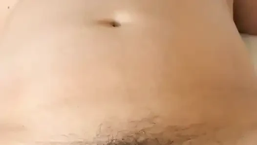 Tatilde bağlı yeni oyuncakla çoklu orgazm