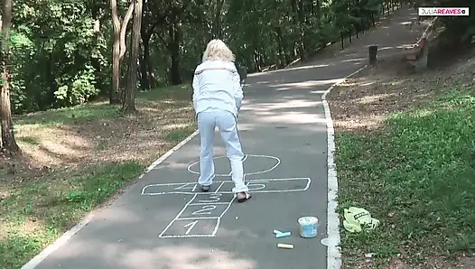 Beni daha iyi tatan şey, bir baloncuk mu yoksa kalın bir yarak mı