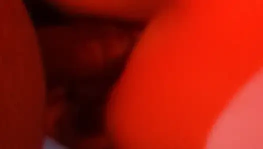 Teaser- ev yapımı büyük zenci minyon sıska beyaz evli kadın her iki delikten alıyor