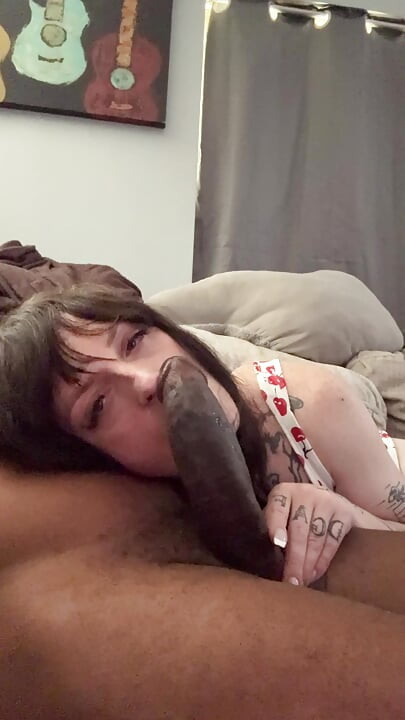Thad Maxxx Kristi kewt blowjob