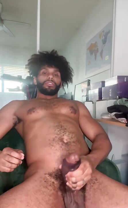 Office Stroke: Man in Suit Masturbation