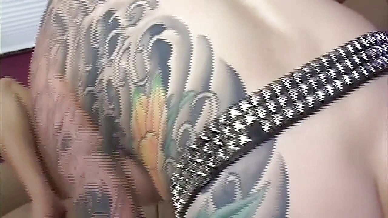 Tattooed Slut Fingers Blonde's Clenching Pussy Wild