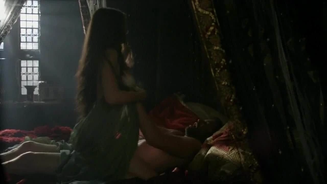 Eva Green - 'Camelot' s01e01