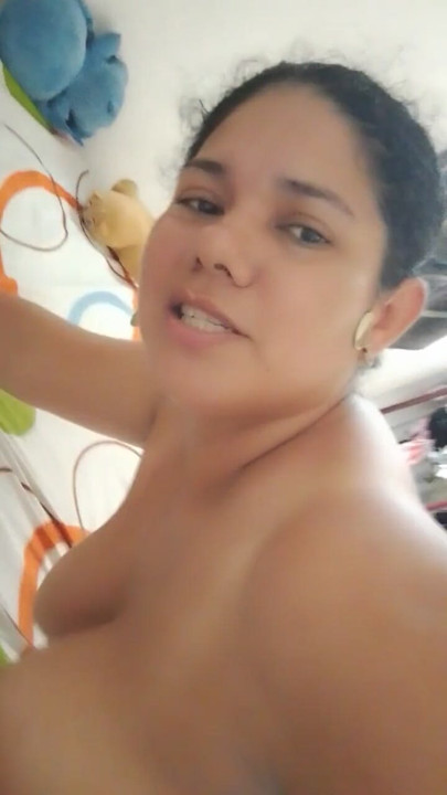 Girlfriend likes to suck cock | Clip 2