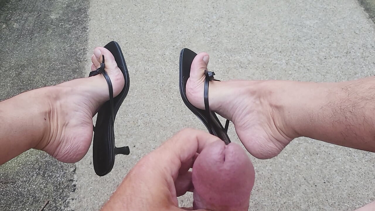 Big Cock, Pretty Bare Feet, Heels and Cum Outside