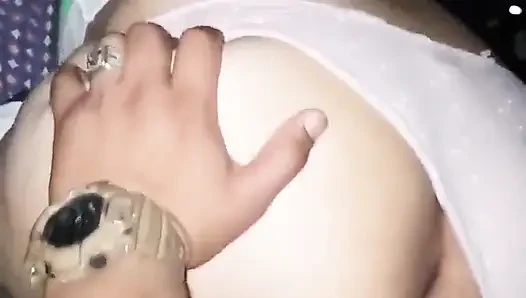Seni zaten siktim, azizle oynama, sevdiğini biliyorum.