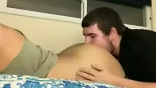 Geceleri çarpışan şeyler
