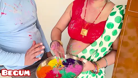 Holi Par Chachi Ke Bra Ka Color Tha Laal, Stairs Par Chod Kar Kardiya Unko Behaal......