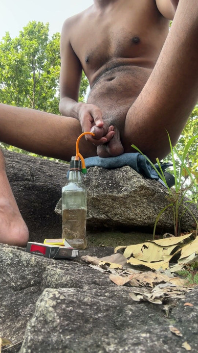 I tried to pierce my dick in outdoor but i failed | Clip 1