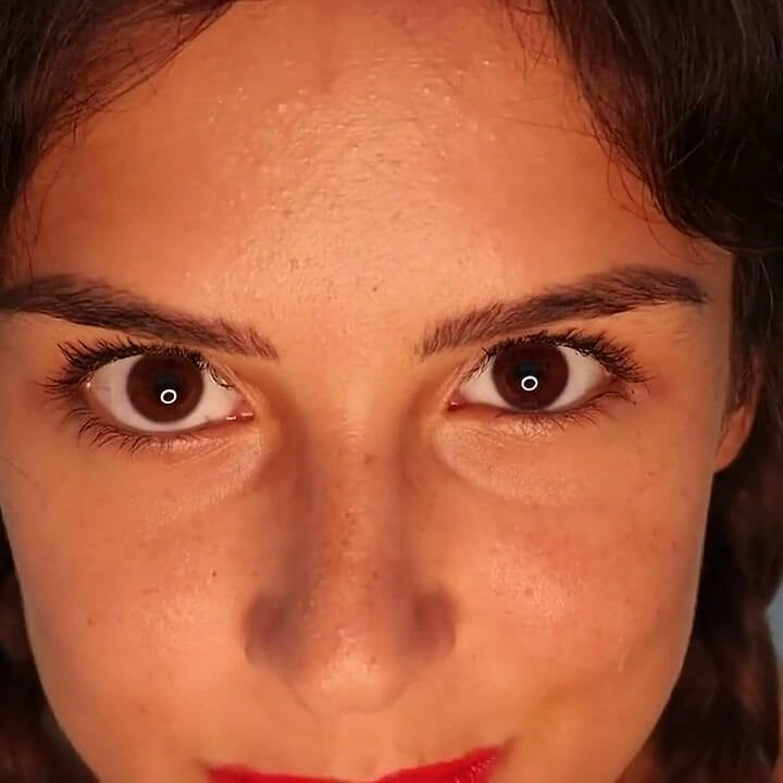 מנסה JOI עם הפנים
